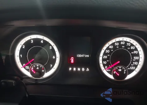 2014 Ram 1500 Express z USA, uszkodzony, nr VIN 1C6RR7FT7ES189336